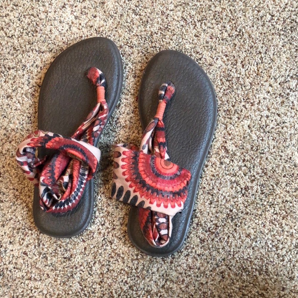 Tribal Sanuk